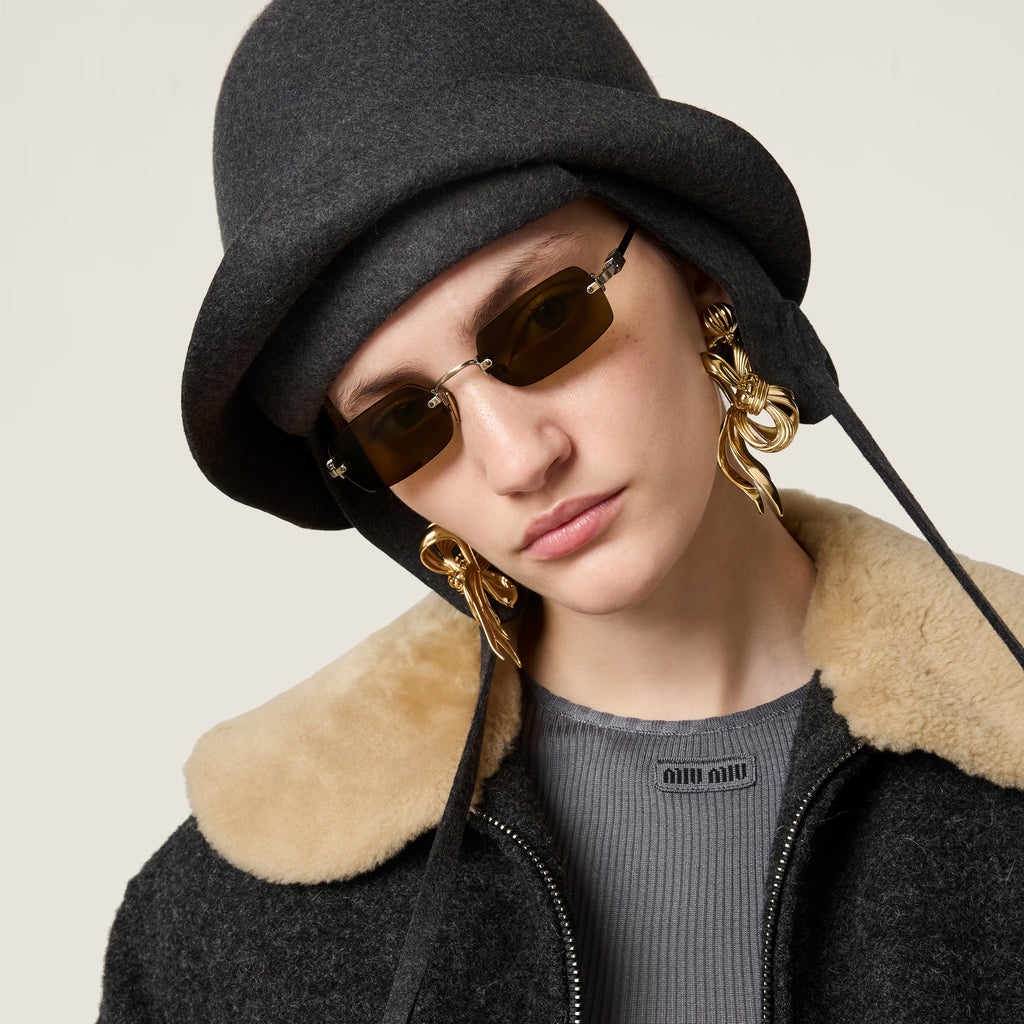 Lunettes de soleil de la collection Miu Miu Eyewear